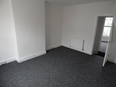 Marsden Road, Redditch - Photo 3