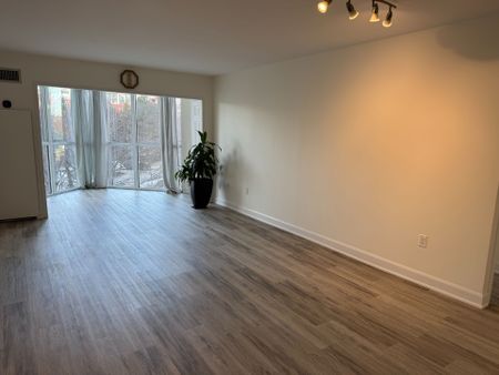 For Lease - 5 Concorde Place Unit# 306, Toronto, Ontario - Photo 5