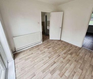 Heol Camlan, Birchgrove, SA7 - Photo 6