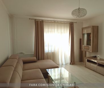 GARSONIERA SPATIOASA, PRIMITOARE, CU PARCARE PRIVATA - CARTIERUL NORD - Fotografie 1