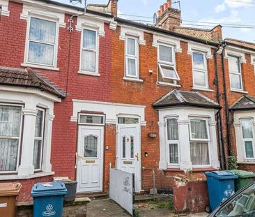 Herga Road, Harrow, HA3 - Photo 1