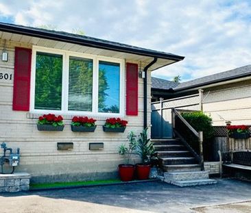 For Lease - 1601 Sandgate Crescent Unit# Main, Mississauga, Ontario - Photo 1