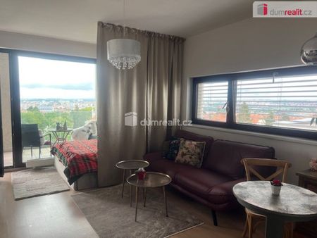 Pronájem bytu 2+kk 75 m² - Fotografie 3