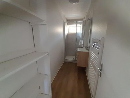 Location Appartement 3 pièces 70m² MACON 71000 - Photo 5