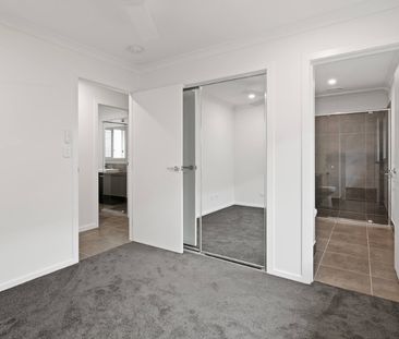 35 Napier Crescent, Banya - Photo 2