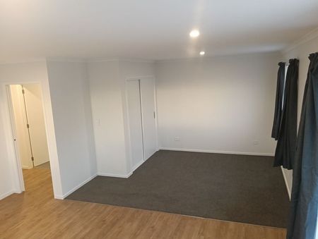 New 3 bed home for winter - Photo 4
