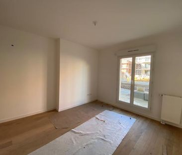 Location Appartement 2 pièces 46m² CAEN 14000 - Photo 3
