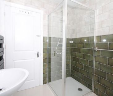 3 bedroom maisonette to rent - Photo 2