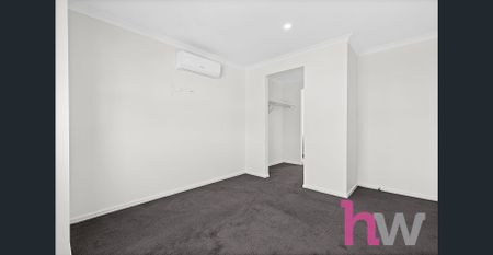 Stunning Family Home with a Relaxed, Holiday-Style Feel - Photo 2