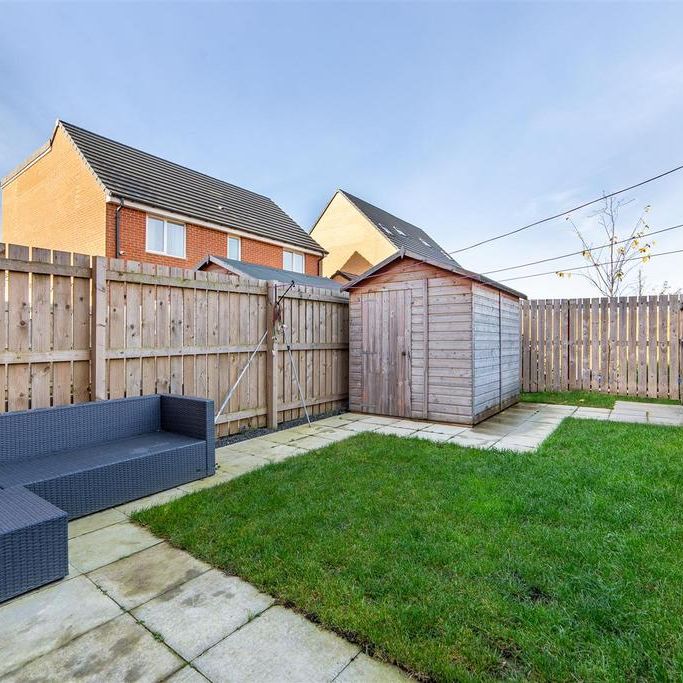 2 bedroom terraced house to rent - Photo 1