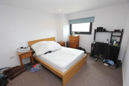 2 bedroom apartment to rent - Photo 5