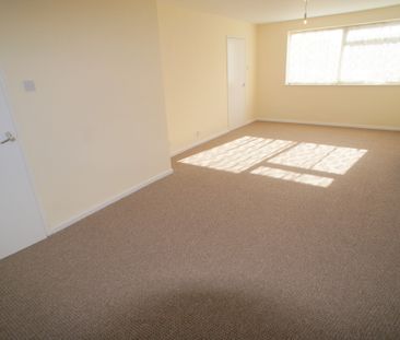 3 bedroom house to rent Heathcote Close, Alvaston, Derby V, Derbysh... - Photo 2
