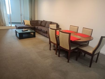 Strathfield - Photo 2