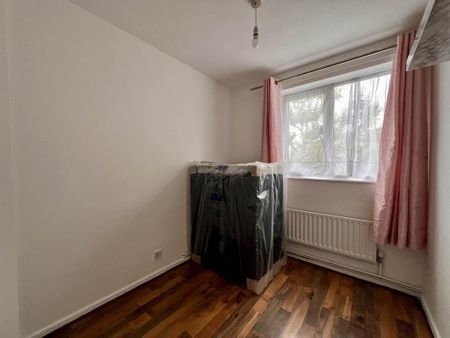 5 bedroom flat to rent - Photo 2
