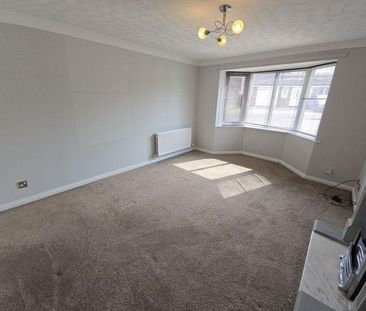 2 bedroom bungalow to rent - Photo 2