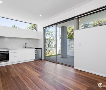 4/24 Sussex Street, Nollamara WA 6061 - Photo 2