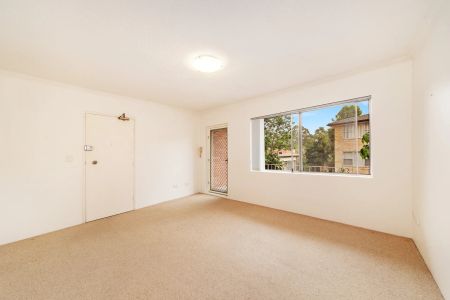 7/13 Harvard Street, Gladesville. - Photo 2