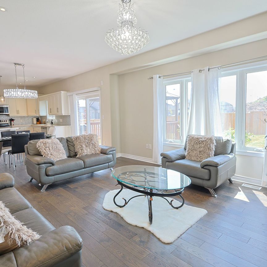 For Lease - 13 Cinnamon Street, Thorold, Ontario - Photo 1