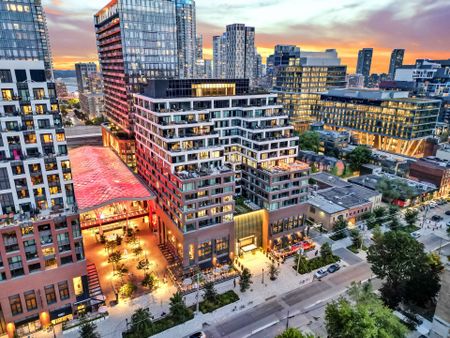 For Lease - 455 Wellington Street Unit# 711, Toronto, Ontario - Photo 2