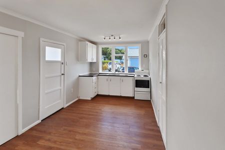 Wainui Living - Photo 5