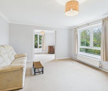 Chiltern Court, Windsor, Berks,SL4 - Photo 2