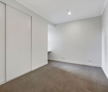 Modern Comfort & Space - Photo 1