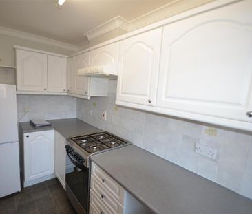 3 bedroom terraced house to rent - Photo 6