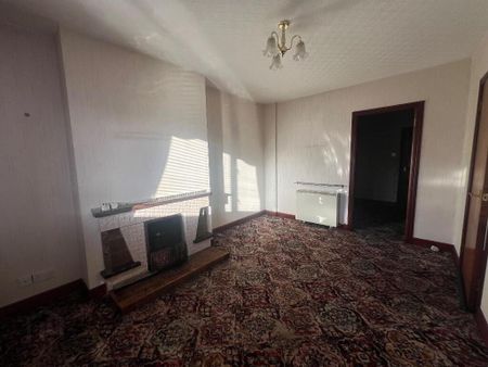 210 Queen Street, Harryville, Ballymena, BT42 2BQ - Photo 4
