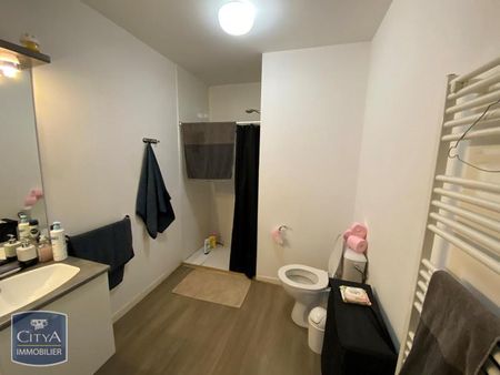 Location Appartement 1 pièce 24m² VALENCIENNES 59300 - Photo 5