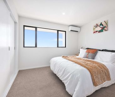 Unbeatable Offer: Secure Your Dream Rental in Hobsonville at a Disc... - Photo 3