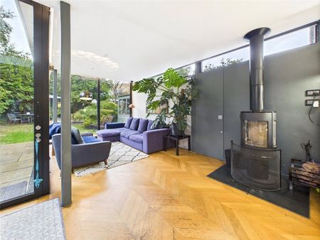 Hertford Avenue, London, SW14 - Photo 5