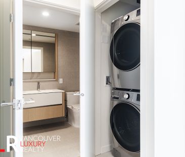 None in West Vancouver, BC - Photo 5