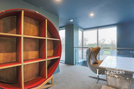 5 bedroom detached house to rent - Photo 5