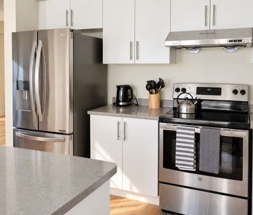 For Lease - 51 Sailors Landing, Clarington, Ontario - Photo 2