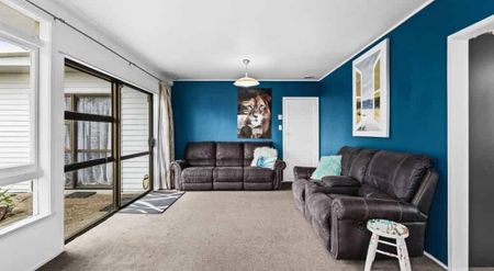 4 Modern Bedroom in Flaxmere - Photo 3