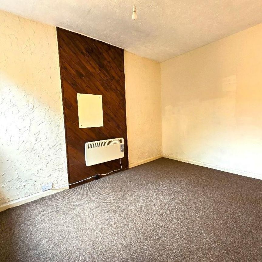 1 Bed Flat For Rent - Photo 1
