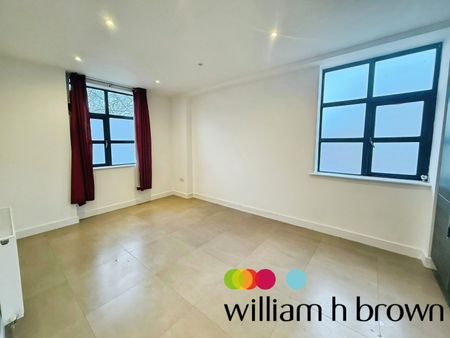 Southway, Colchester - Photo 3