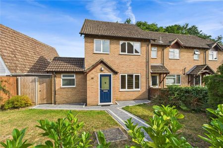 3 bedroom end of terrace house to rent - Photo 5