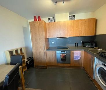 2 bedroom apartment to rent - Photo 5