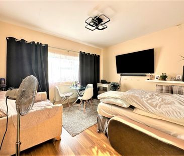 1 Bed Flat, Cardinal Way, HA3 - Photo 6