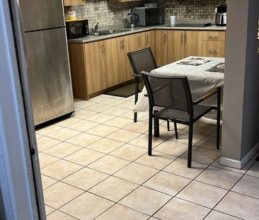 For Lease - 100 TORRANCE WOODS N/A Unit# Room Only, Brampton, Ontario - Photo 4