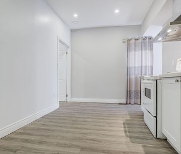 For Lease - 287 St John's Road, Toronto, Ontario - Photo 6