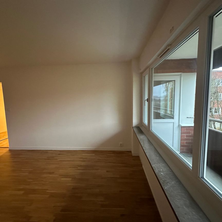 Rönnbergagatan. 29-2rok(lgh 1203) - Foto 1