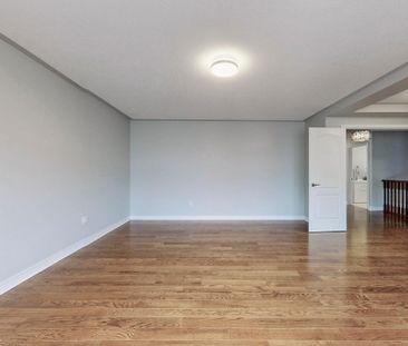 For Lease - 90 Maplebank Crescent Unit# Main, 2nd Floor, Whitchurch... - Photo 2