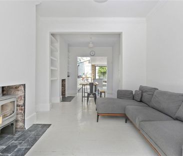 3 bedroom terraced house to rent - Photo 5