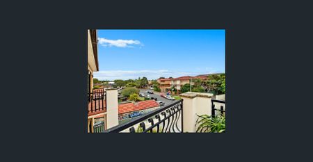 8/1-3 Onslow Street, Rose Bay, NSW 2029 - Photo 2