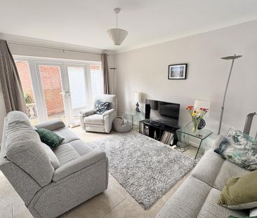 3 bedroom detached house to rent - Photo 3