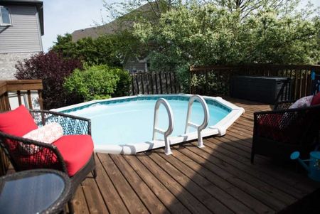 For Lease - 1657 Bayswater Crescent, London North, Ontario - Photo 2