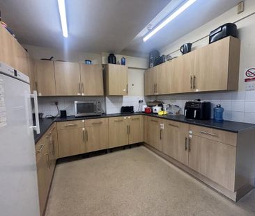 1 bedroom house to rent - Photo 2