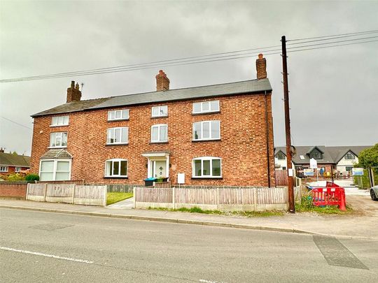2 bedroom terraced house to rent - Photo 1
